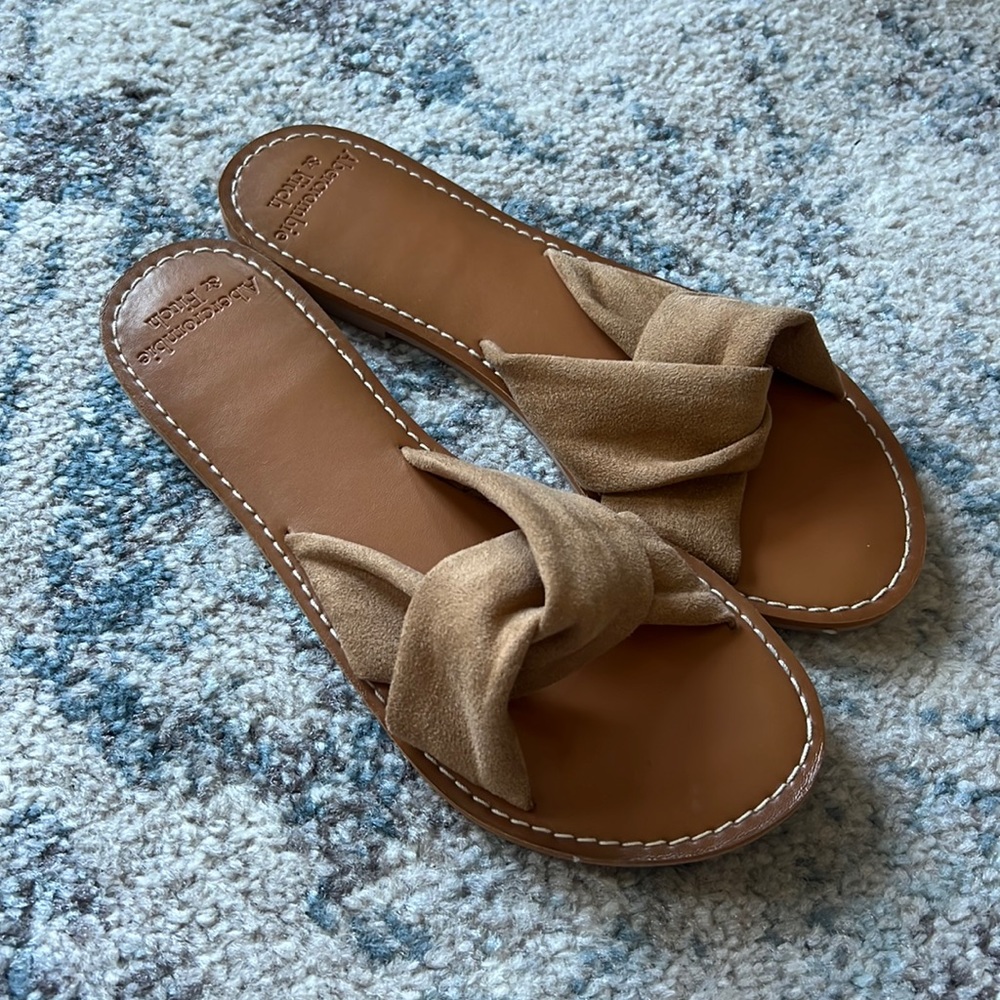 Abercrombie and Fitch sandals, size 7/8